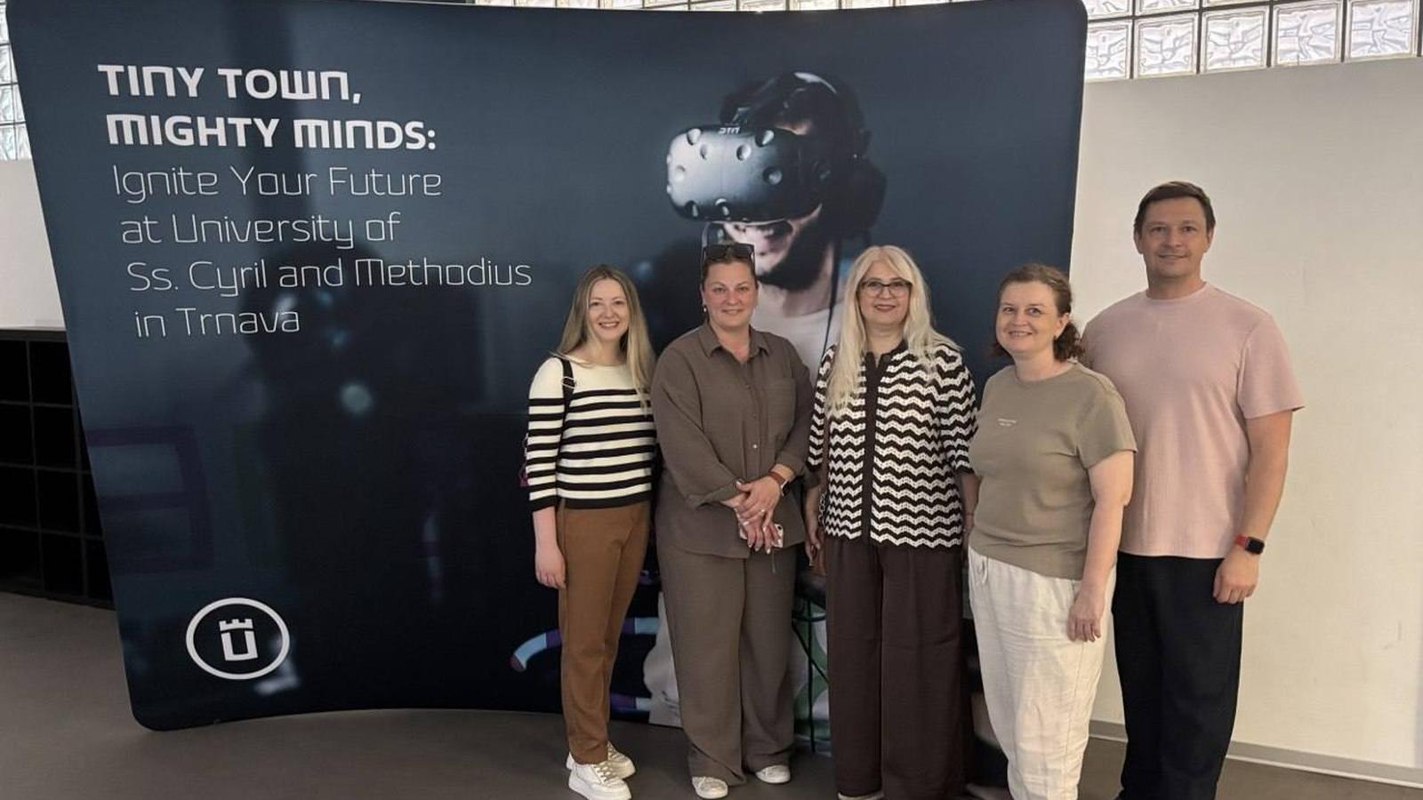 Міжнародна співпраця